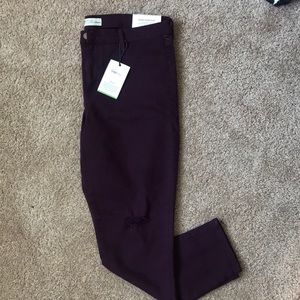 Brand new Gap high stretch pants in maroon 33R